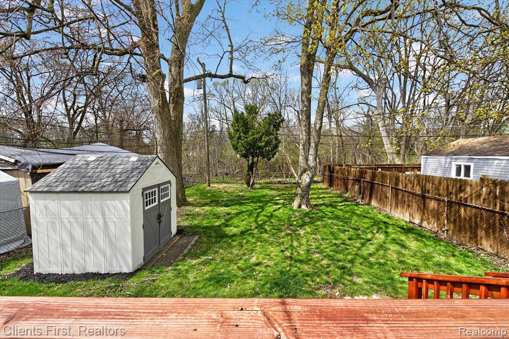 18441 Poinciana, Redford, MI 48240 — Photo 31