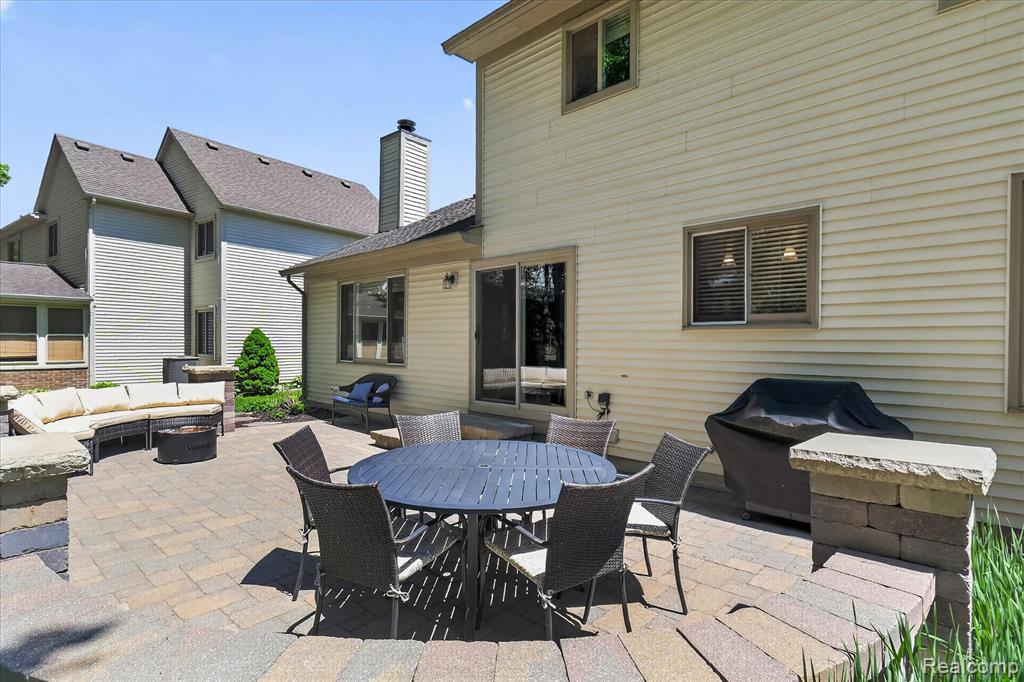 7071 Foxcreek Drive, Canton, MI 48187 — Photo 45