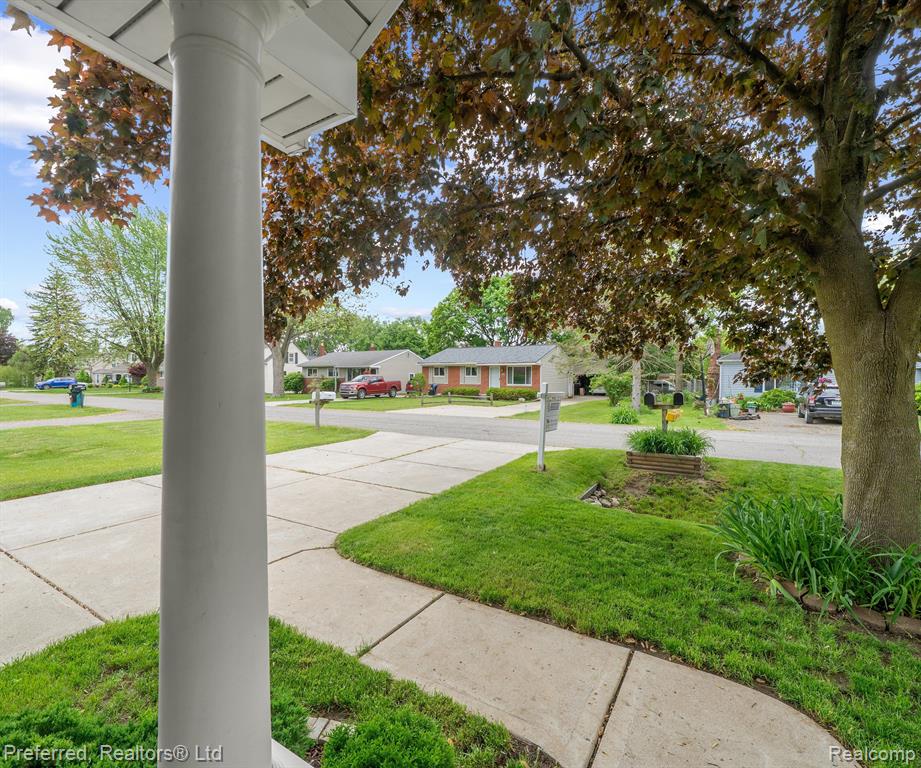 9104 NORTHERN Avenue, Plymouth, MI 48170 — Photo 7