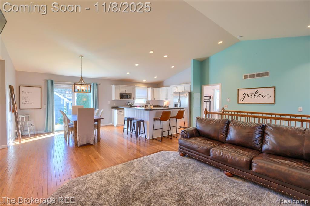 4203 Crystal Cove Court, Linden, MI 48451 — Photo 10