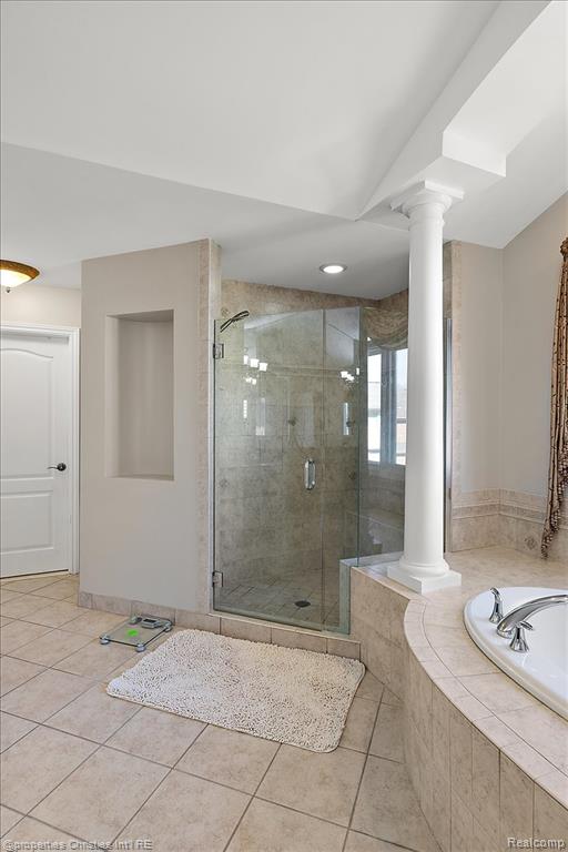 7220 Essex Drive, West Bloomfield, MI — Photo 60