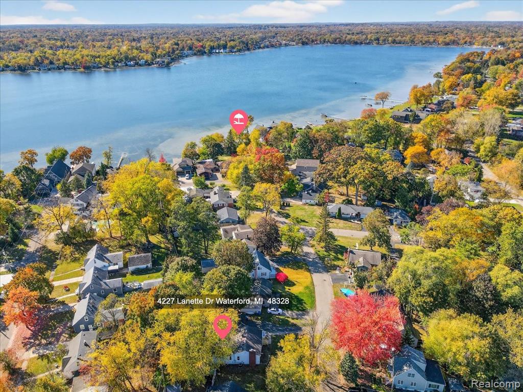 4227 Lanette Drive, Waterford, MI 48328 — Photo 4
