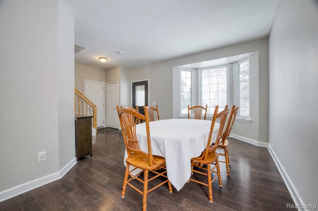 1564 Chelsea Circle, Howell, MI 48843 — Photo 11