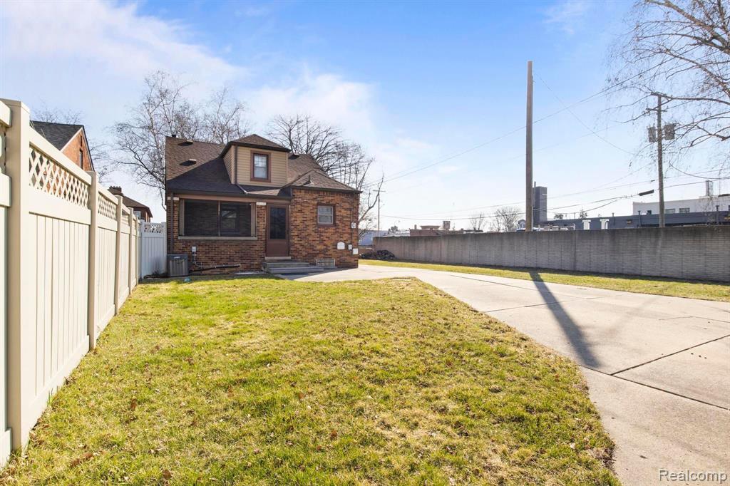 4641 ROEMER Street, Dearborn, MI 48126 — Photo 24