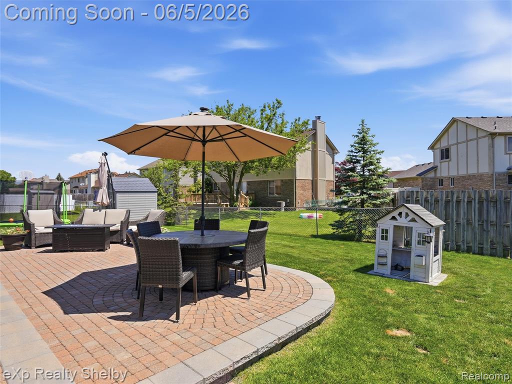 46048 Duke Drive, New Baltimore, MI — Photo 38