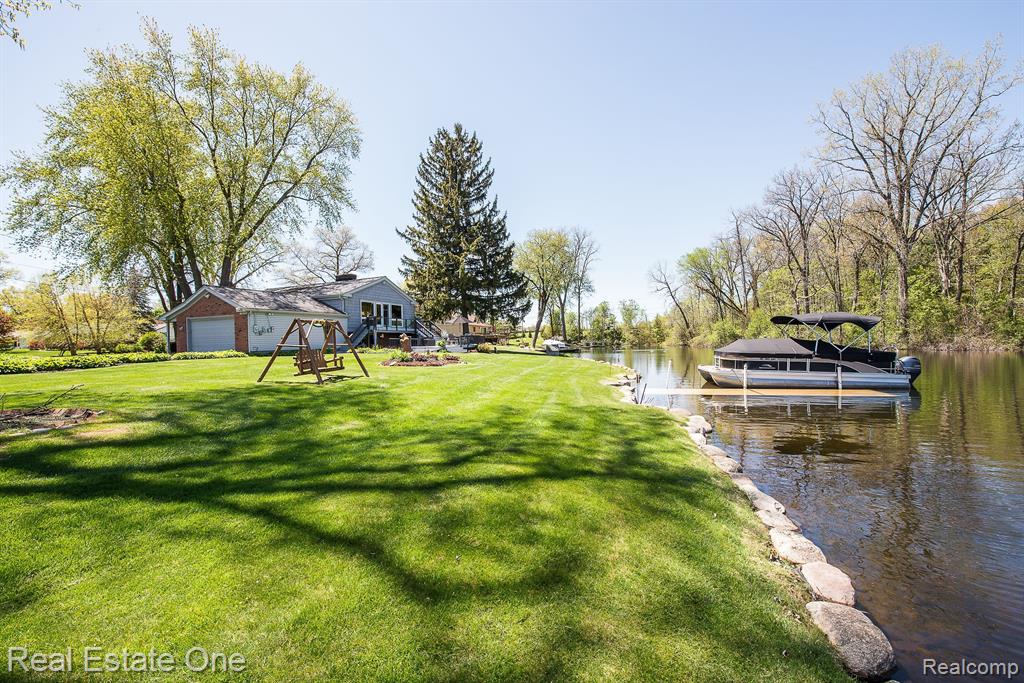 7311 BISCAYNE Court, White Lake, MI 48383 — Photo 6