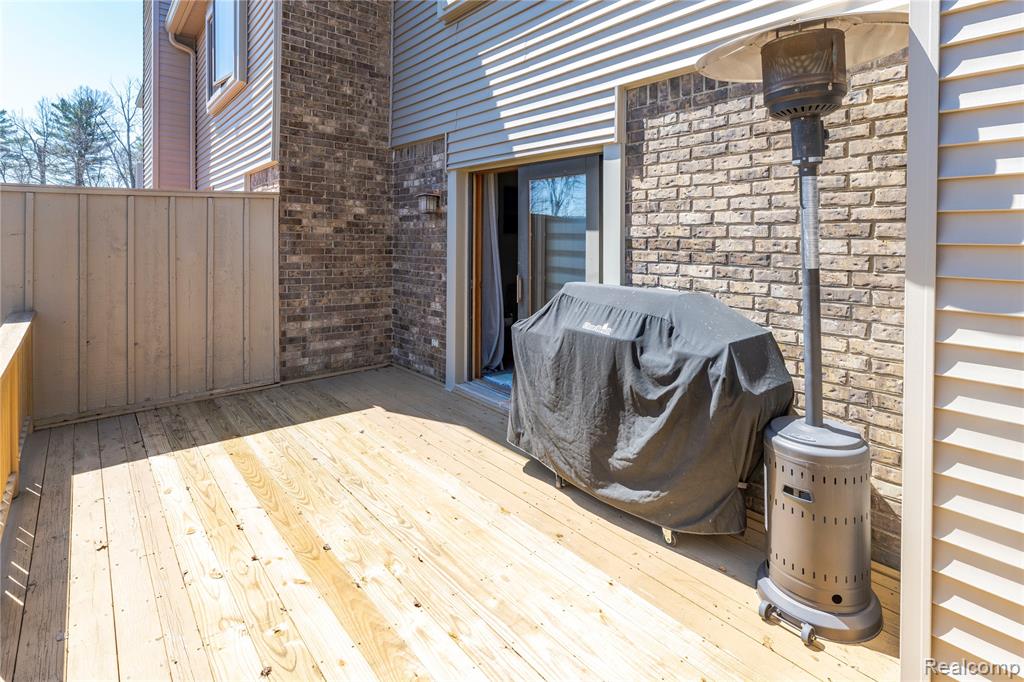 5736 Leeward Court, Clarkston, MI — Photo 11