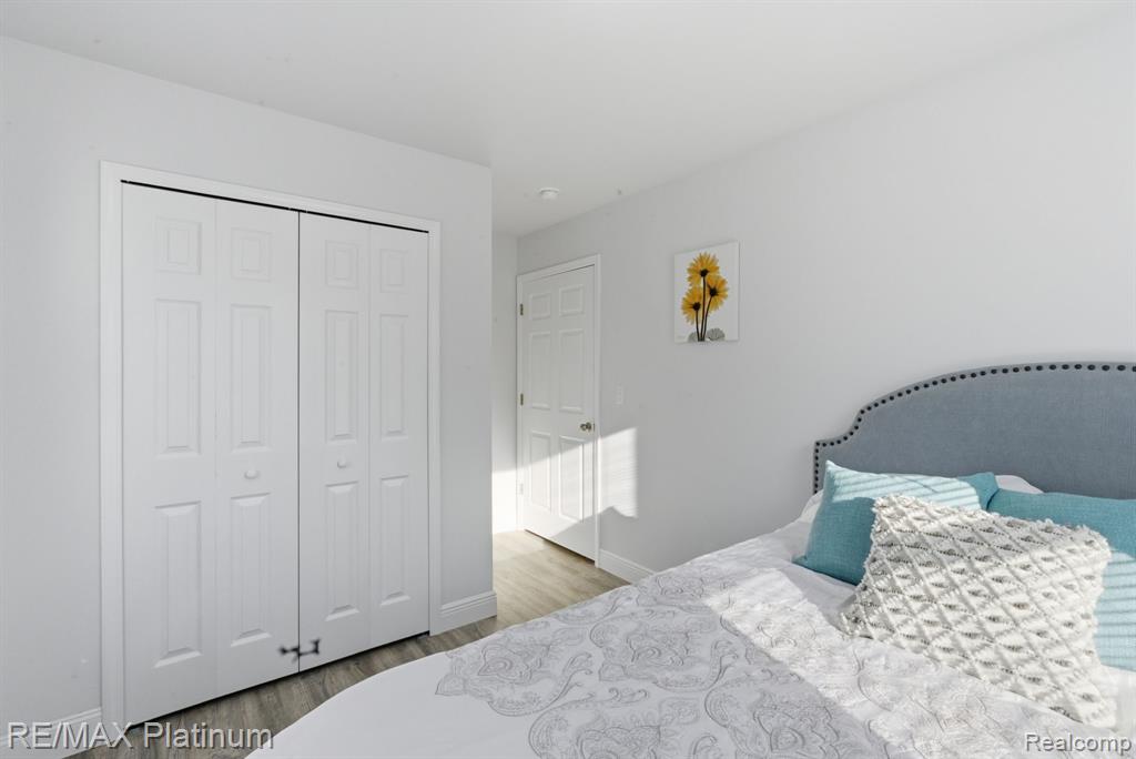 2424 Fisher Road, Howell, MI 48855 — Photo 13
