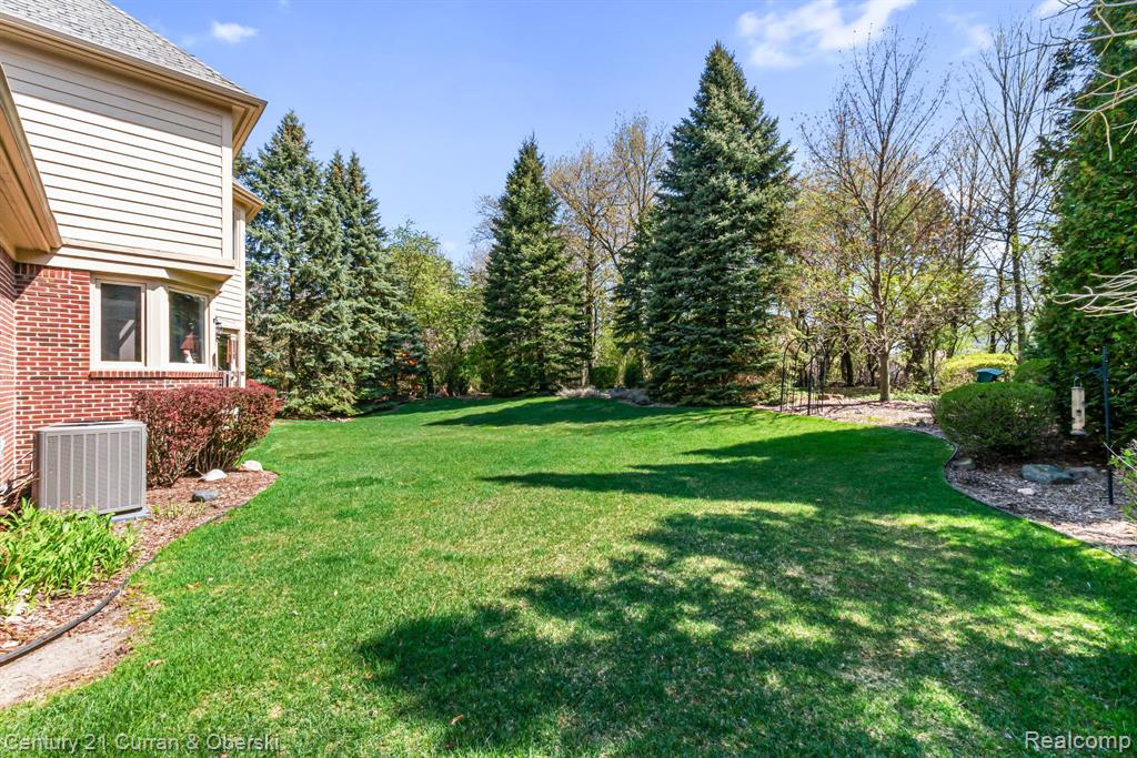 17784 Stonebrook Court, Northville, MI 48168 — Photo 73