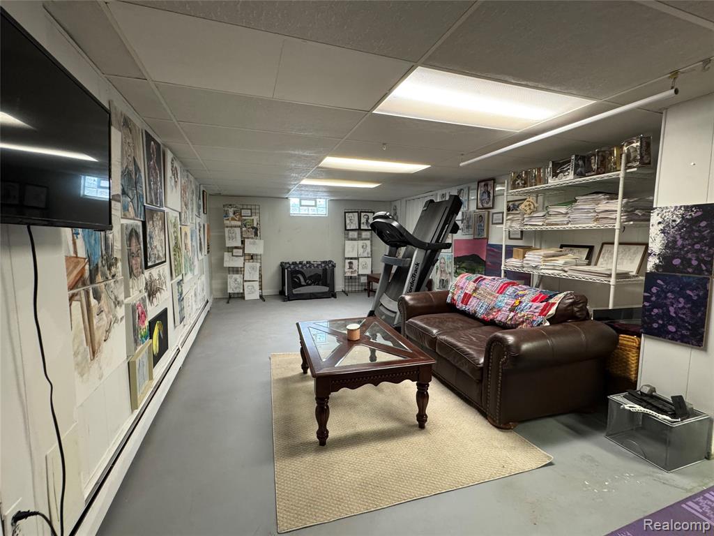 958 Virginia Avenue, Marysville, MI 48040 — Photo 33