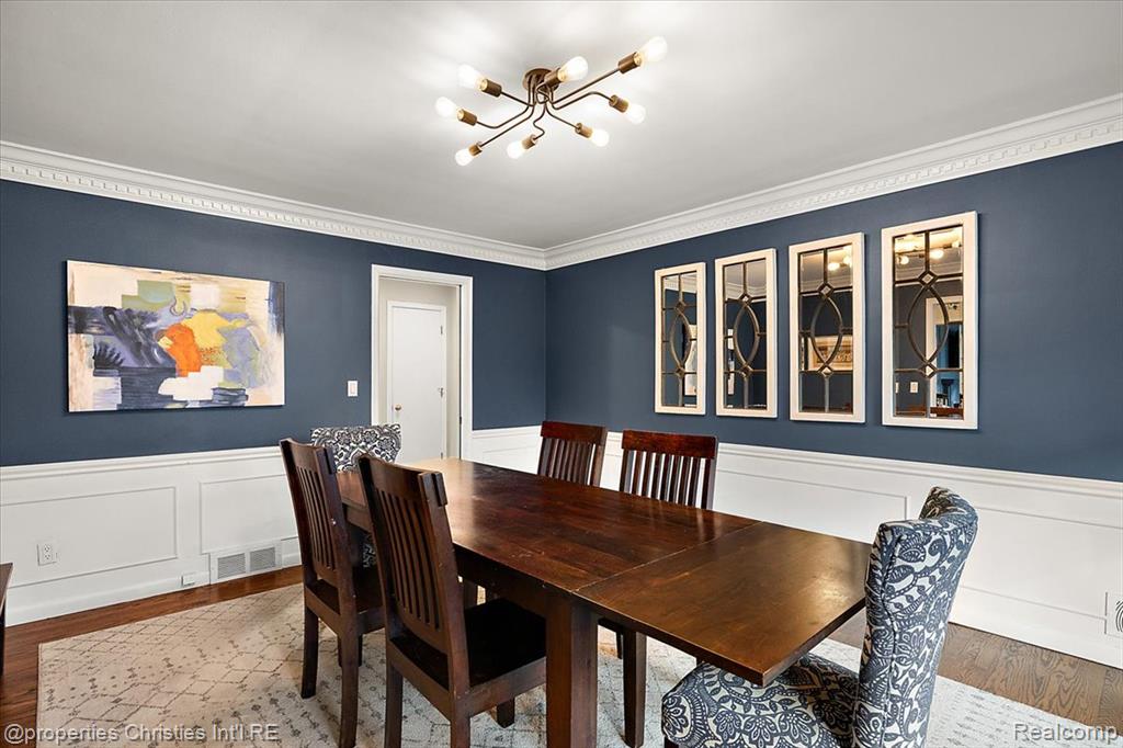 2684 Bradway Boulevard, Bloomfield Hills, MI 48301 — Photo 11