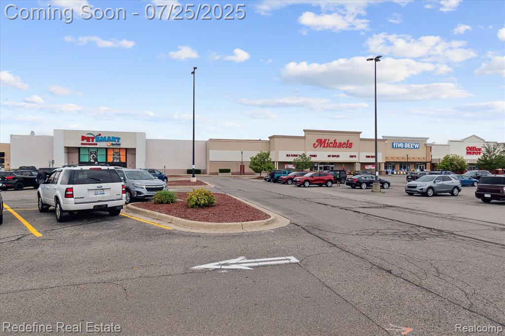 26708 Ashton Drive, Woodhaven, MI 48183 — Photo 48