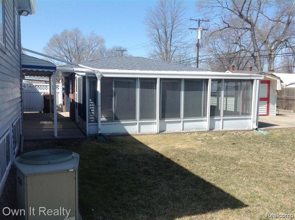 30072 Cherry Hill Road, Garden City, MI — Photo 20