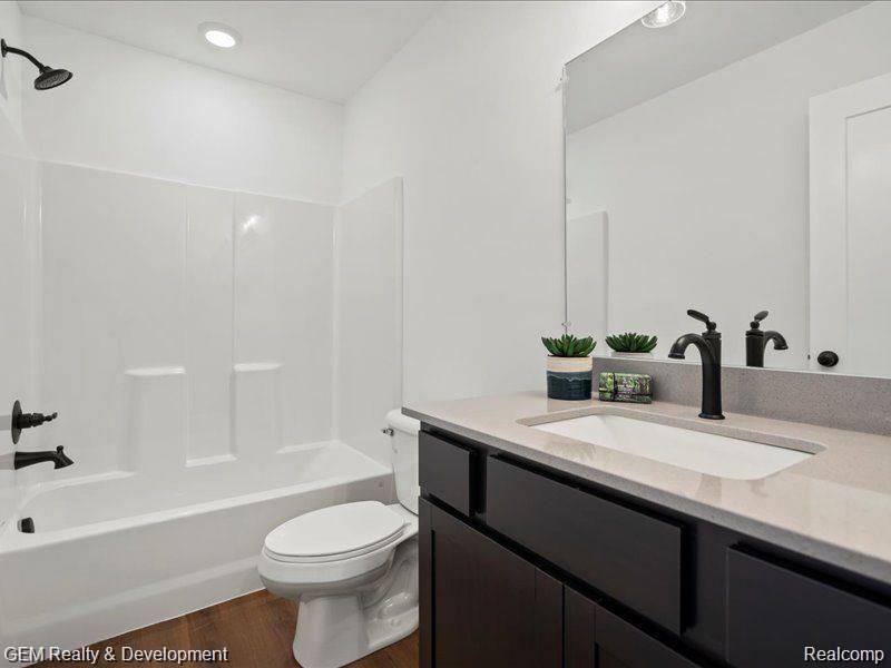 506 Village Lane, Milford, MI 48381 — Photo 17