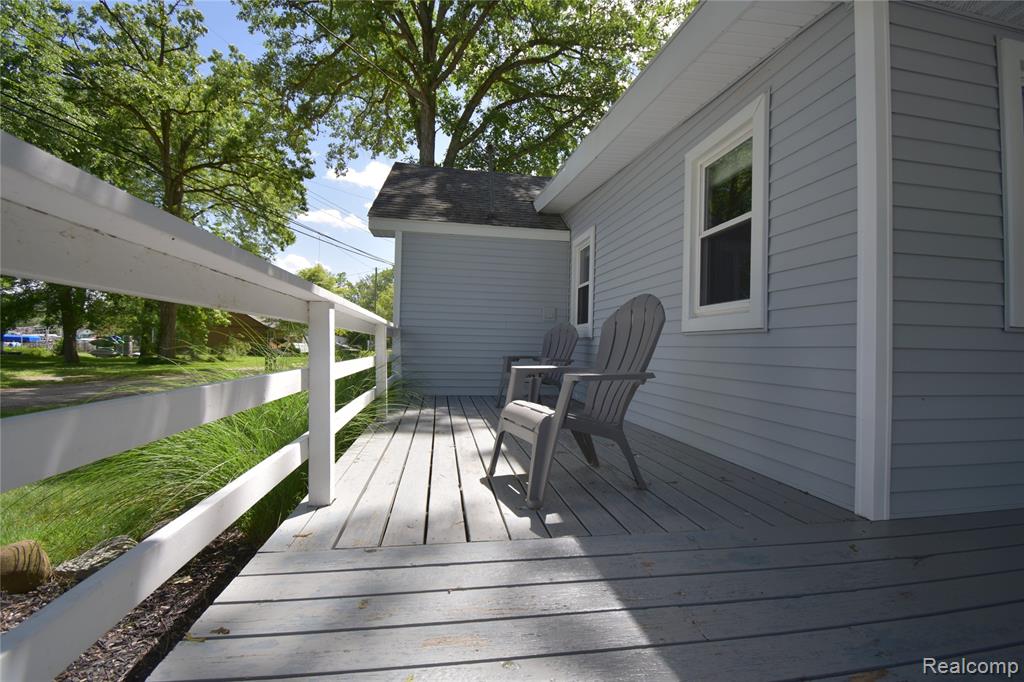 9663 Winston Road, Pinckney, MI 48169 — Photo 16