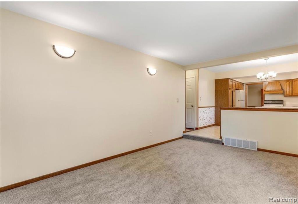 31346 Shaw Drive, Warren, MI 48093 — Photo 9