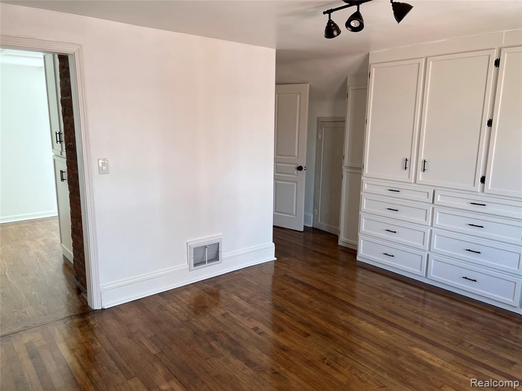 6193 Lodewyck Street, Detroit, MI 48224 — Photo 8
