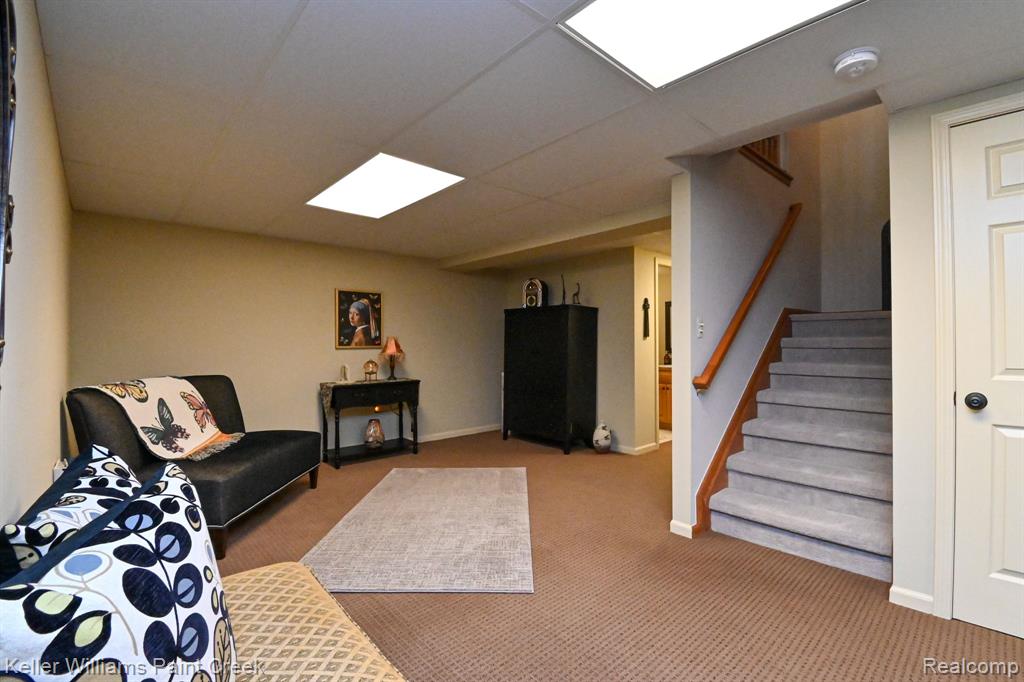 4442 WISTERIA Court, Warren, MI 48092 — Photo 35
