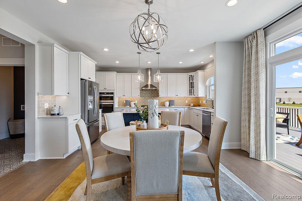 6128 N Trailwoods Drive, Ann Arbor, MI 48103 — Photo 13