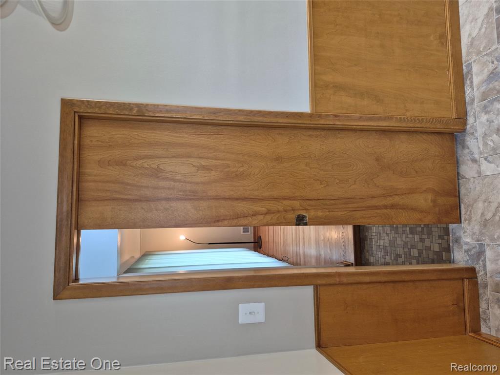 13688 Commonwealth Street, Southgate, MI 48195 — Photo 42