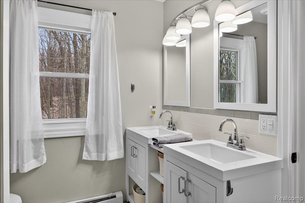 6828 Country Lane Drive, Davisburg, MI 48350 — Photo 18