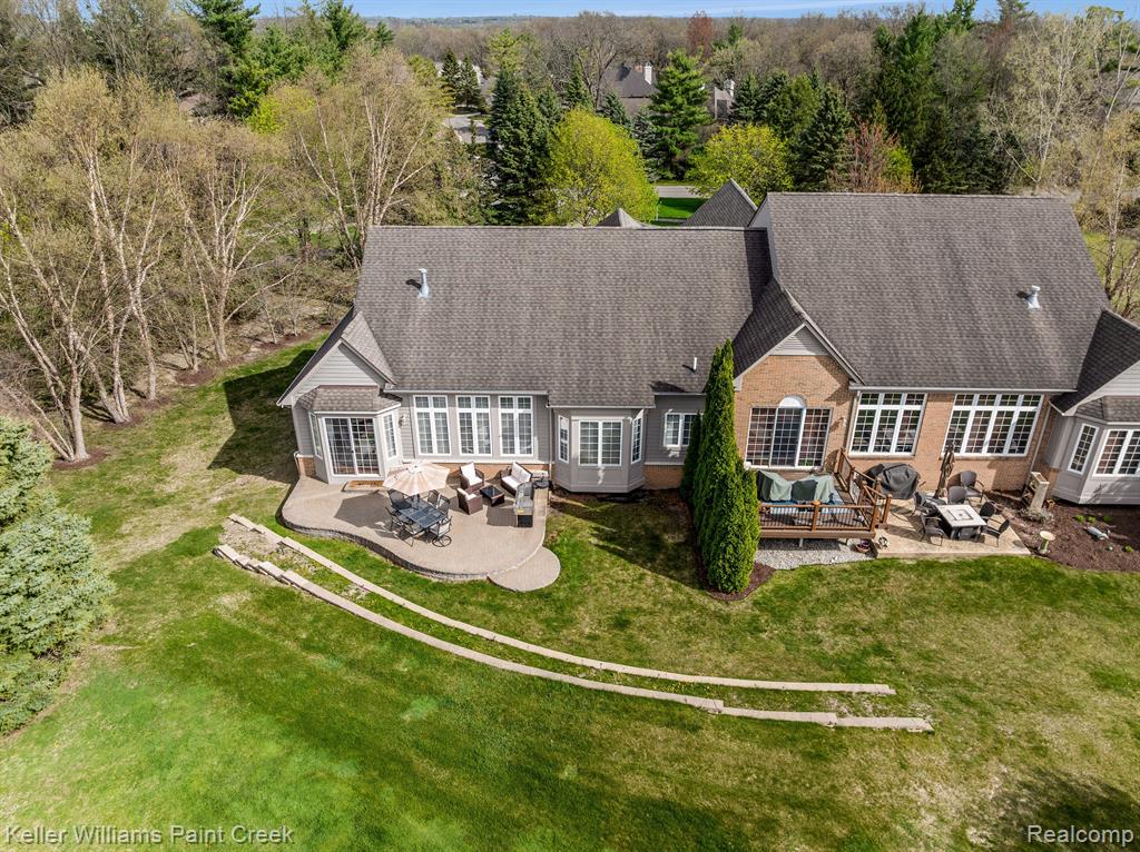 5504 Eagleview Court, Clarkston, MI 48348 — Photo 37