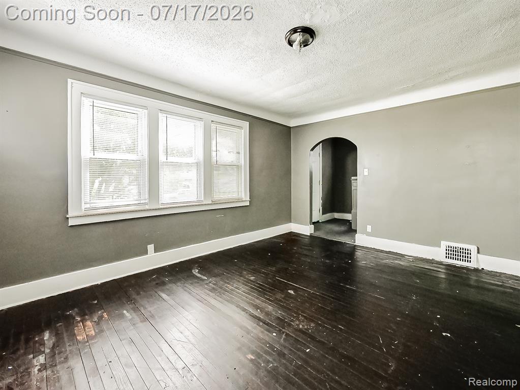 6873 Grandville Avenue, Detroit, MI 48228 — Photo 3
