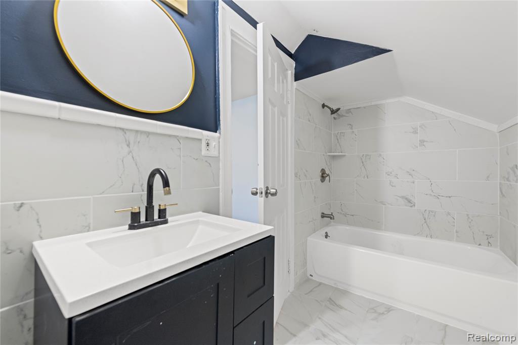 8419 Paige Avenue, Warren, MI 48089 — Photo 20