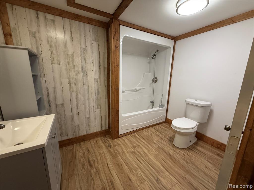 609 S Wood Street, Chesaning, MI 48616 — Photo 16