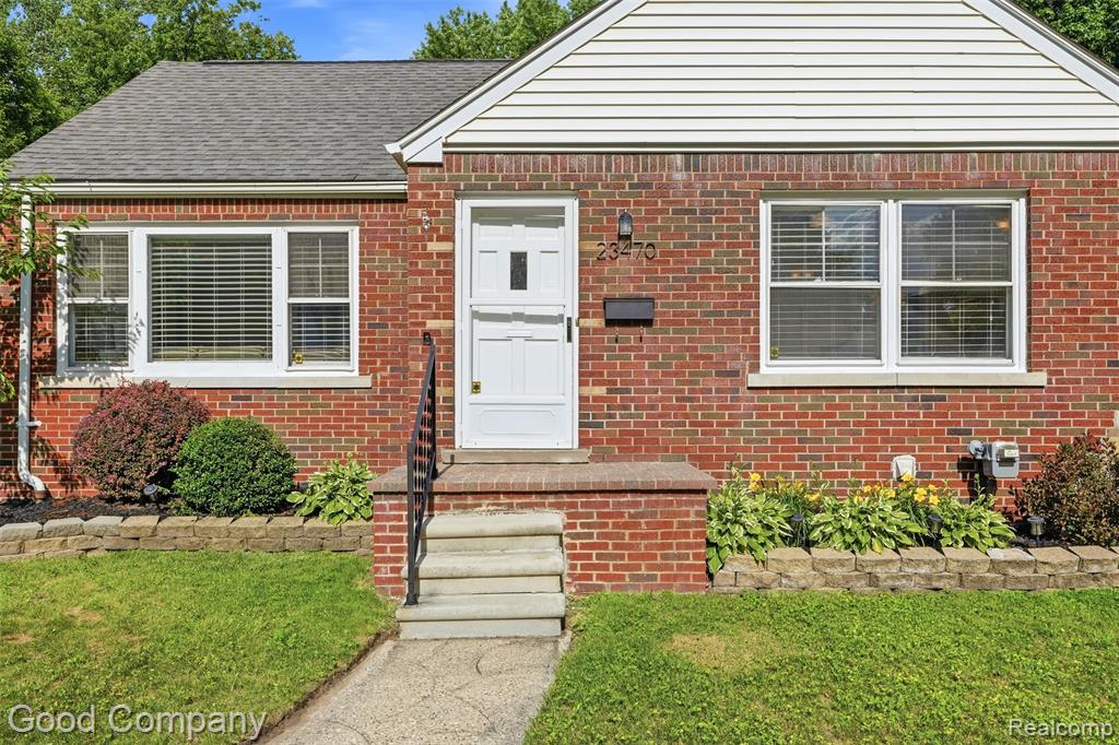 23470 Oneida Street, Oak Park, MI 48237 — Photo 32