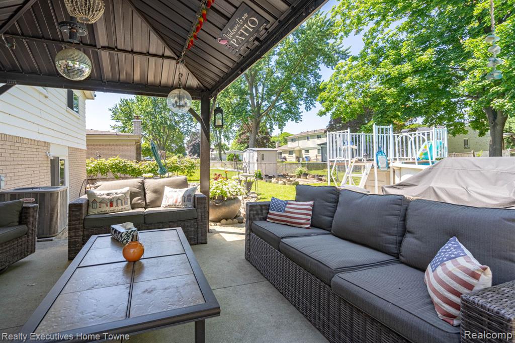 30539 Lund Avenue, Warren, MI 48093 — Photo 4