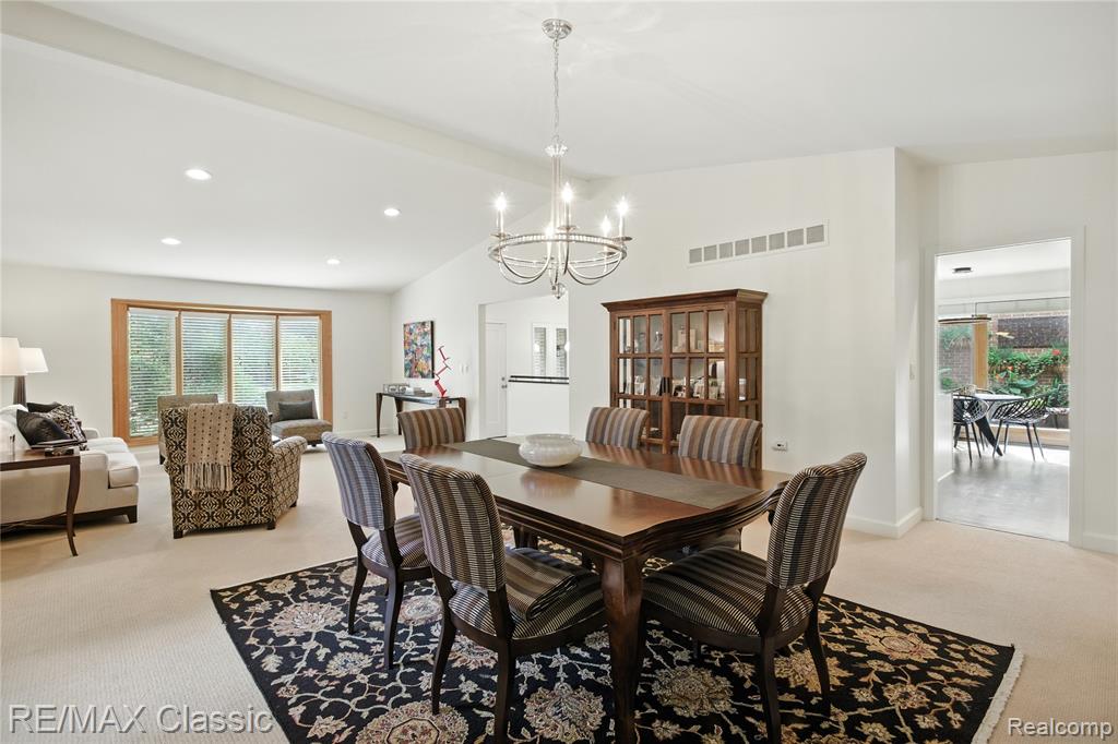 4022 CHABLIS Street, West Bloomfield, MI 48323 — Photo 21