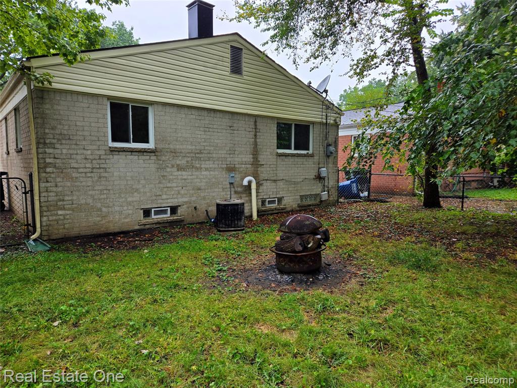 6026 Wilmer Street, Westland, MI — Photo 17