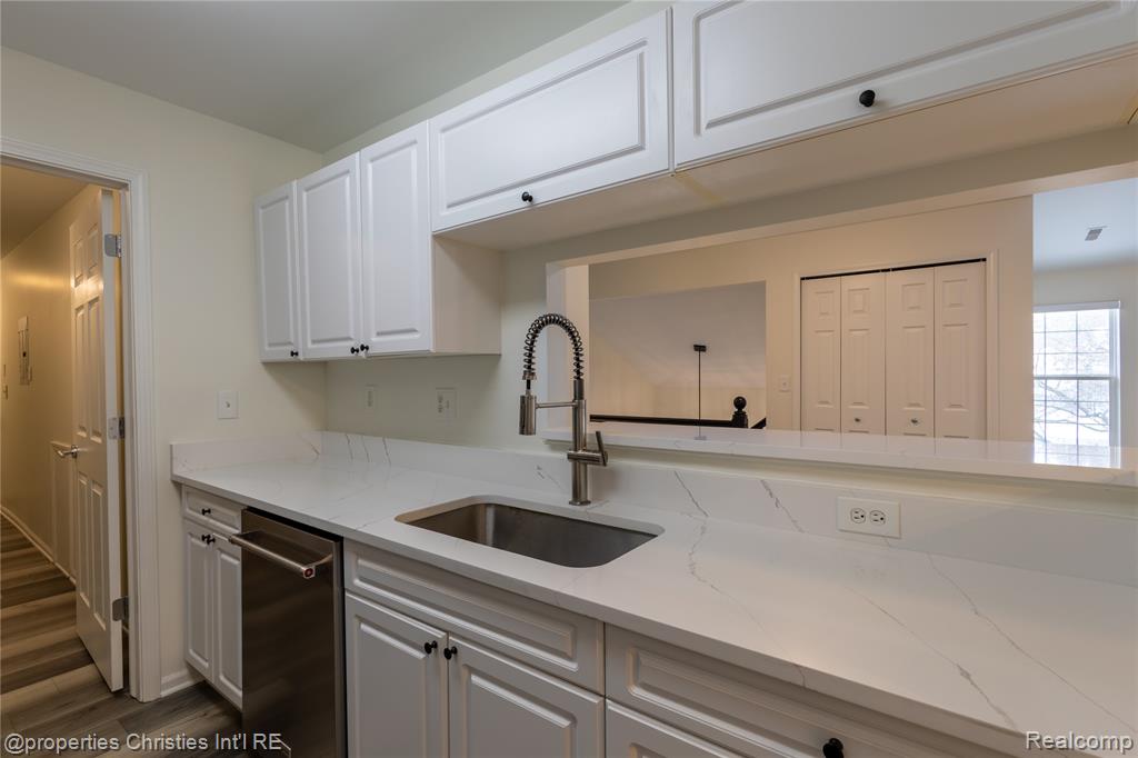 3645 Oakmonte Boulevard, Rochester, MI 48306 — Photo 14