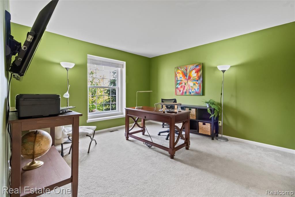 7244 Millrock Avenue, Shelby Twp, MI 48317 — Photo 32