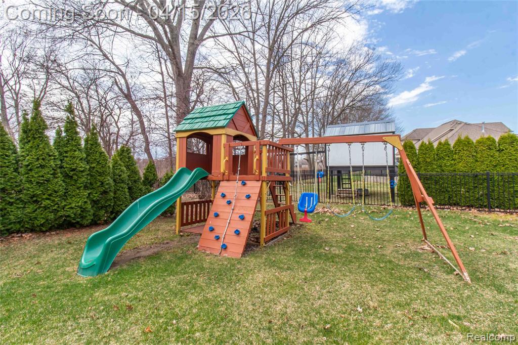 45229 Thorn Tree Lane, Macomb, MI 48044 — Photo 82