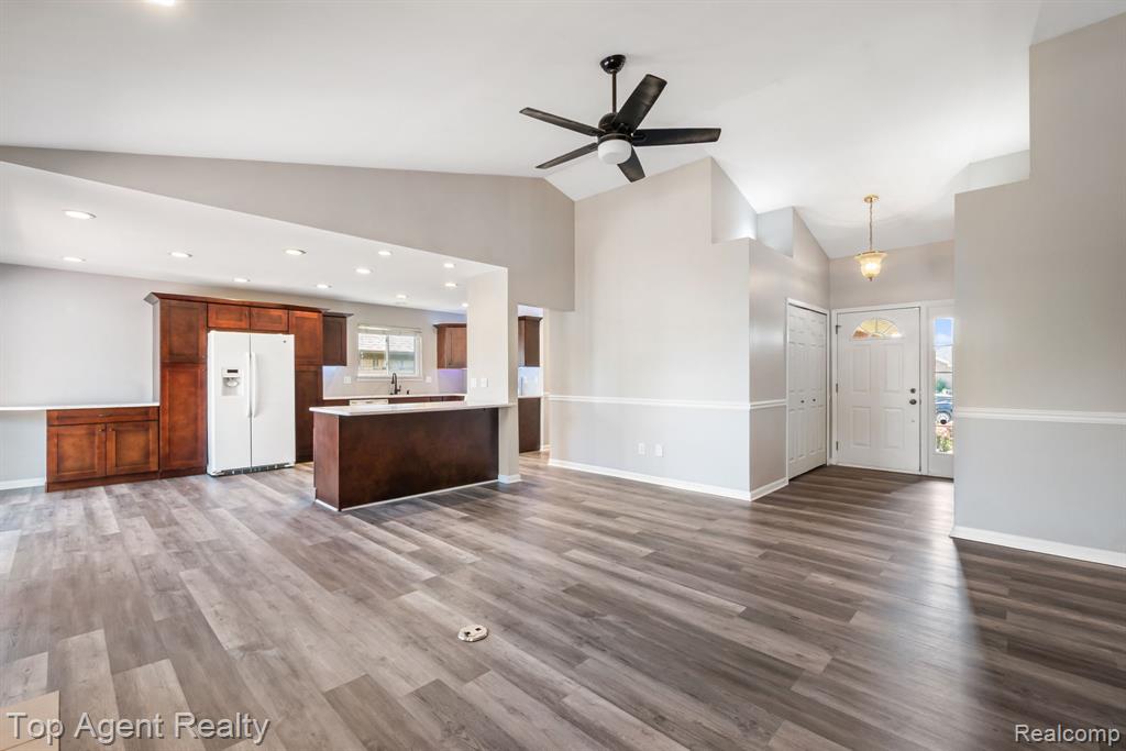 52806 Muirfield Drive, New Baltimore, MI — Photo 9