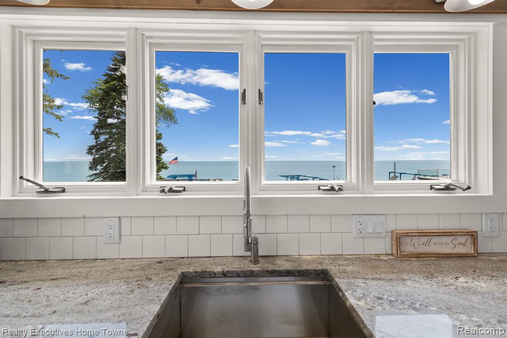 8308 Lakeshore, Burtchville, MI 48059 — Photo 41