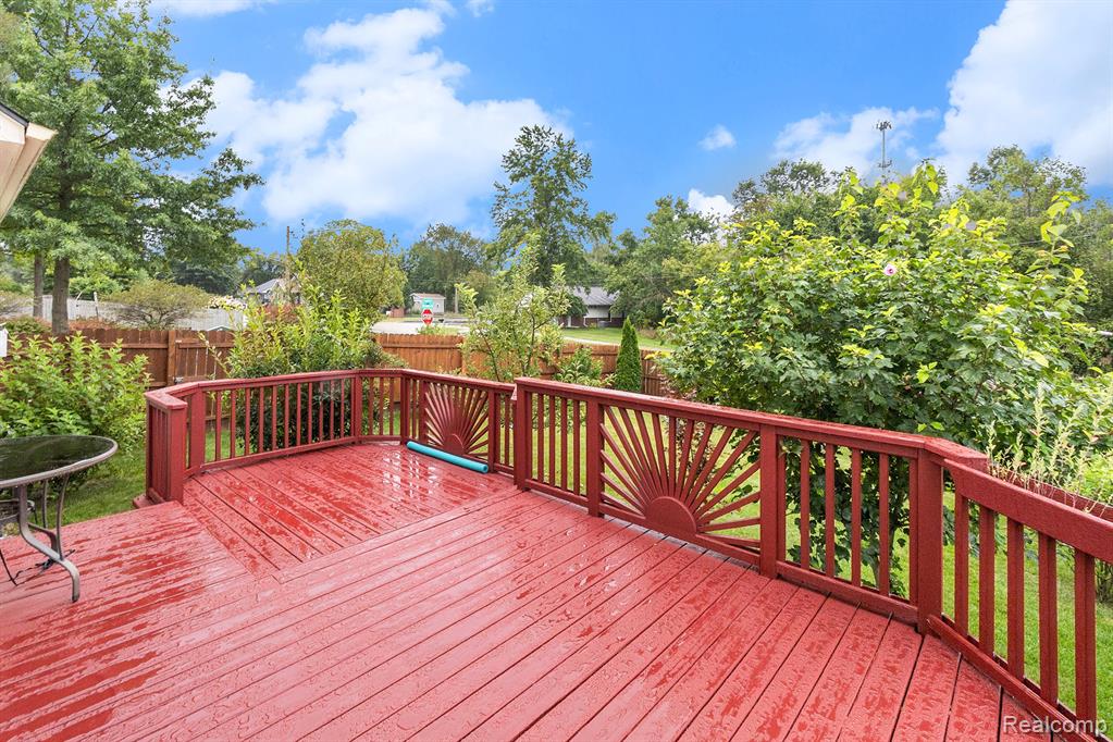552 Turn Bull Street, Lapeer, MI 48446 — Photo 25