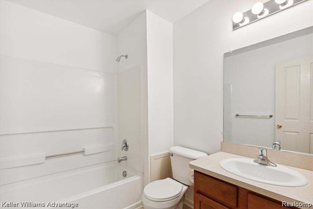 47655 Pembroke Drive, Canton, MI 48188 — Photo 14