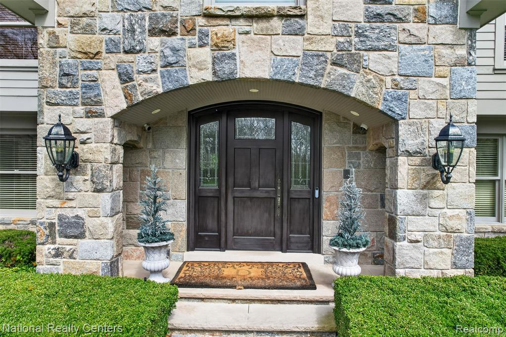 4233 N N Willoway Estates Court, Bloomfield Hills, MI, 48302