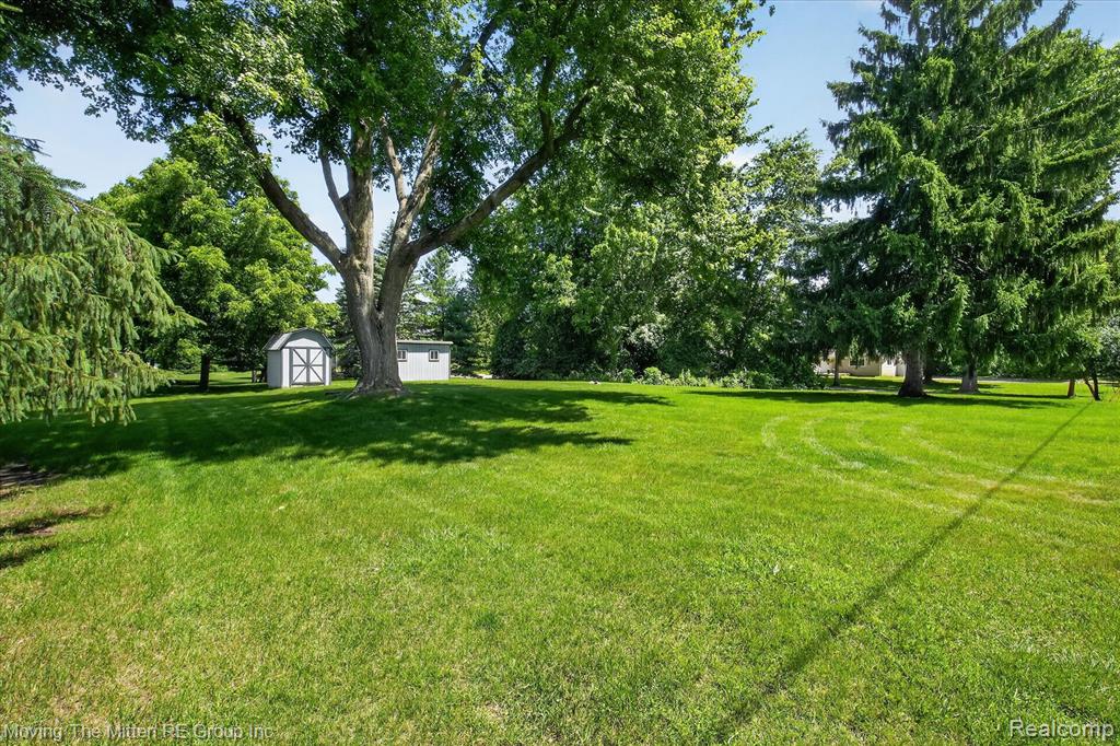 46800 W 11 Mile Road, Novi, MI — Photo 47