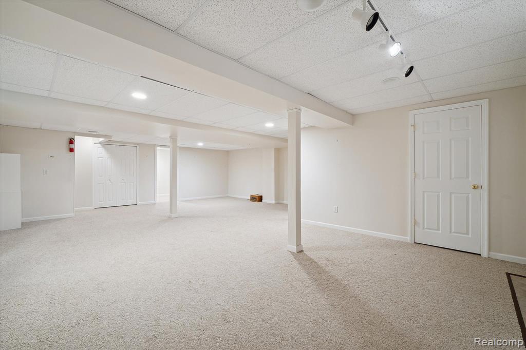 42279 BAYBERRY, Clinton Twp, MI 48038 — Photo 24