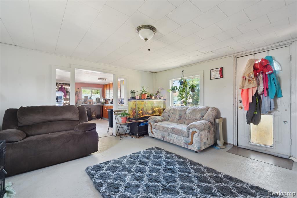 3541 Miller Road, Bancroft, MI 48414 — Photo 6