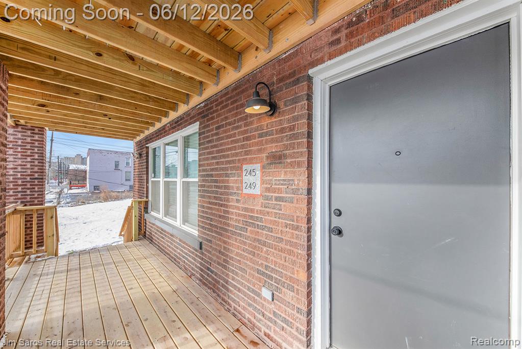 249 Custer Upper, Detroit, MI 48202 — Photo 2