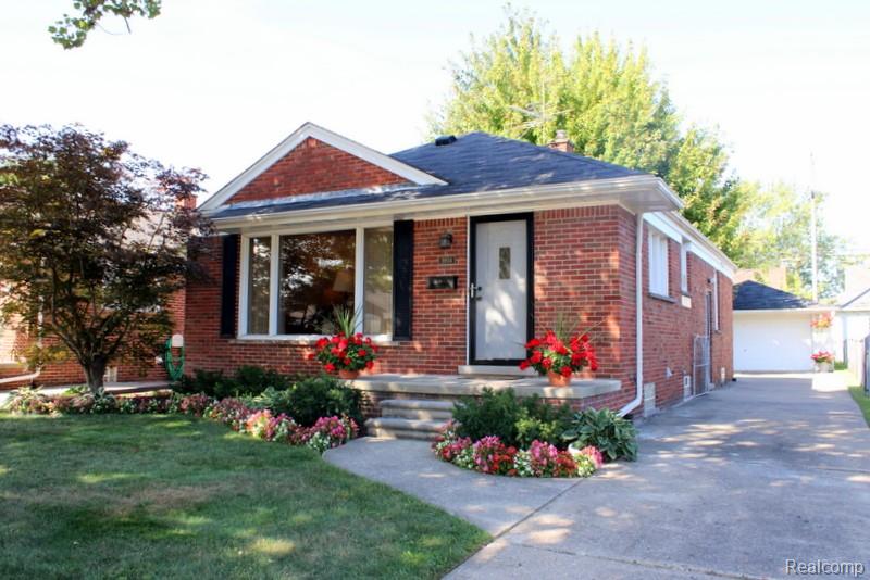 9854 Sterling Avenue, Allen Park, MI 48101 — front exterior