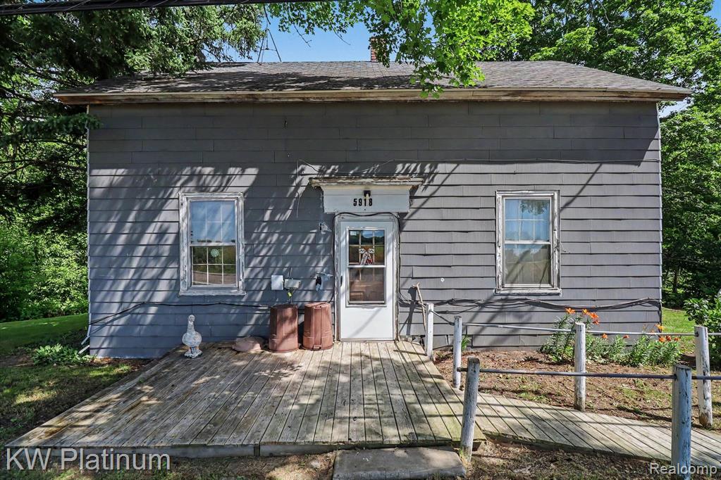 5918 Jeddo Road, MI 48032 — Photo 2