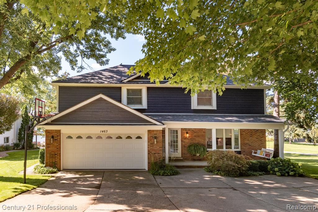1463 Pebble Creek Drive, Metamora, MI 48455 — Photo 2