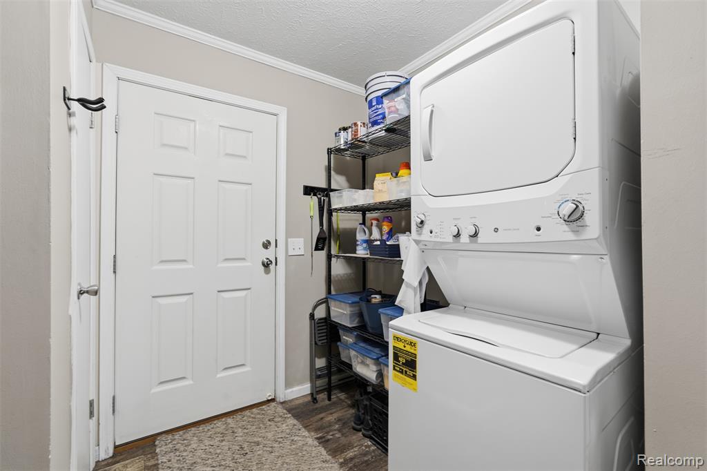11197 Dogwood Court, South Lyon, MI 48178 — Photo 28
