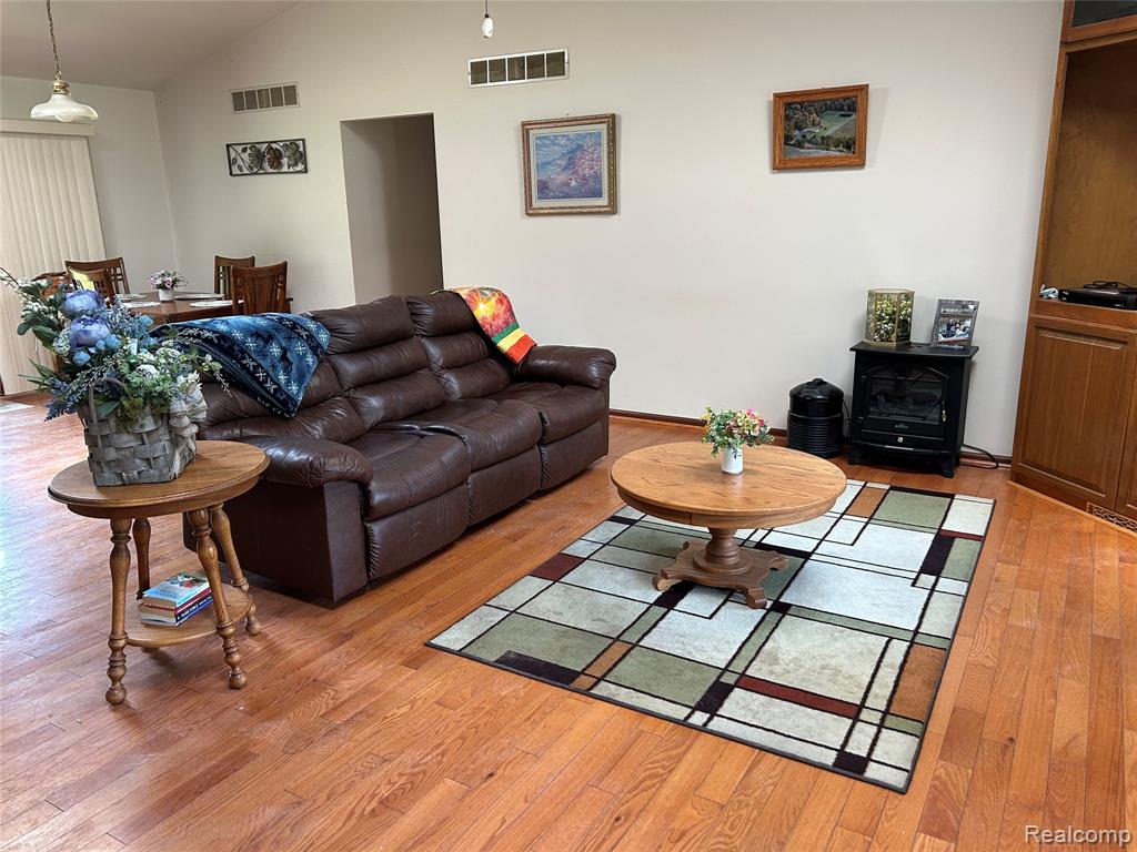 4420 Five Lakes Road, North Branch, MI 48461 — Photo 3